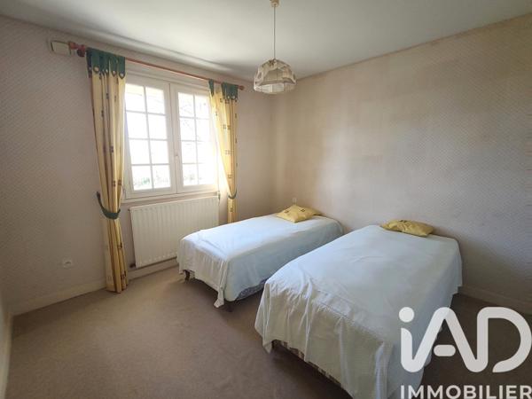 Maison à vendre 5 pièces 109 m² Saint-Denis-d'Anjou