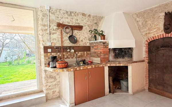 Maison à vendre    5 pièces • 178 m2 Jouy-le-Châtel