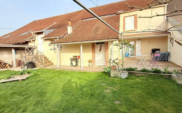 Maison à vendre    5 pièces • 178 m2 Jouy-le-Châtel