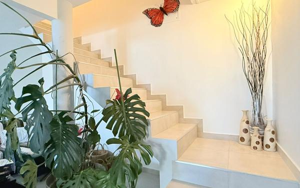 Maison à vendre    5 pièces • 178 m2 Jouy-le-Châtel