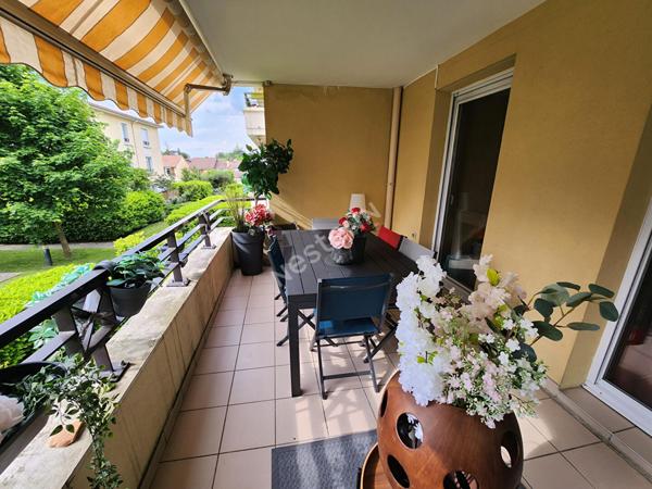 T4 - Francheville Bel Air - Résidence de standing - proche toutes commodités !