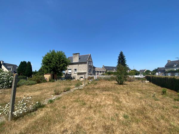 A vendre terrain à bâtir BRUSVILY