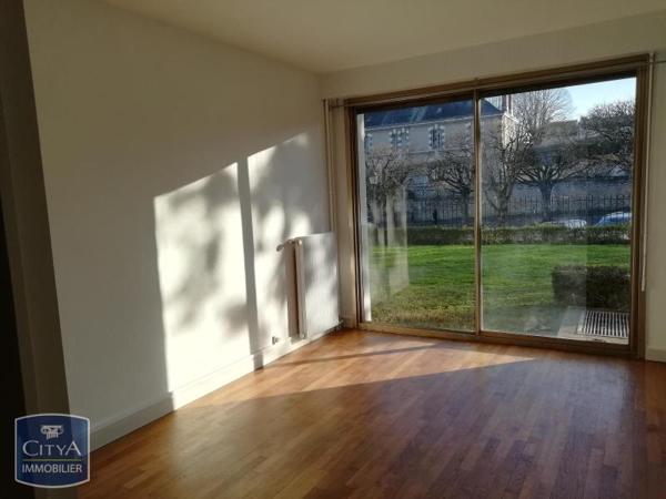 Appartement à louer 2 pièces 63.26m²