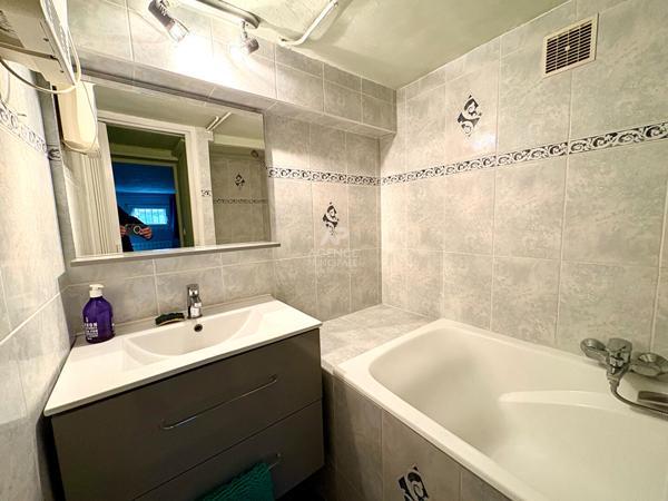 Maison Conflans Sainte Honorine 7 pièce(s) 159 m2 469 000 € **  - Référence  8451