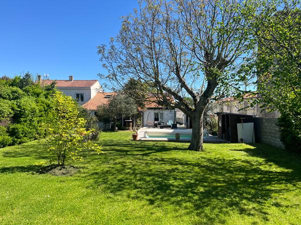 Maison Rochefort 118 m2 3 chambres, garage