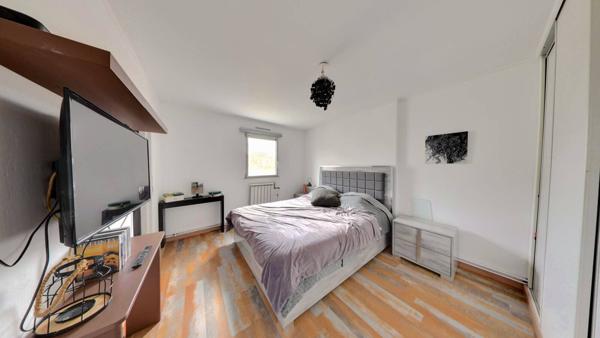 Appartement Roissy En Brie 5 pièce(s) 98 m2