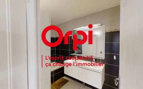Appartement à vendre    5 pièces • 107,55 m2 Bron