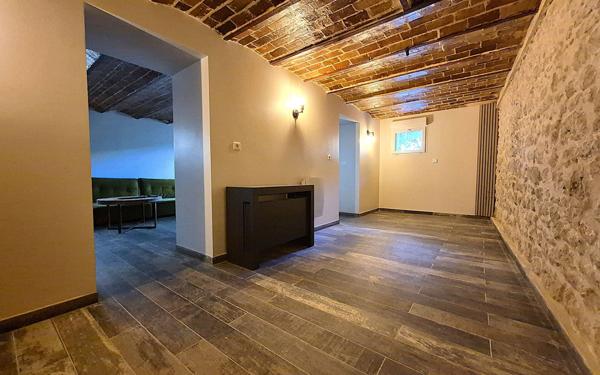 Appartement à vendre    4 pièces • 101 m2 Brie-Comte-Robert