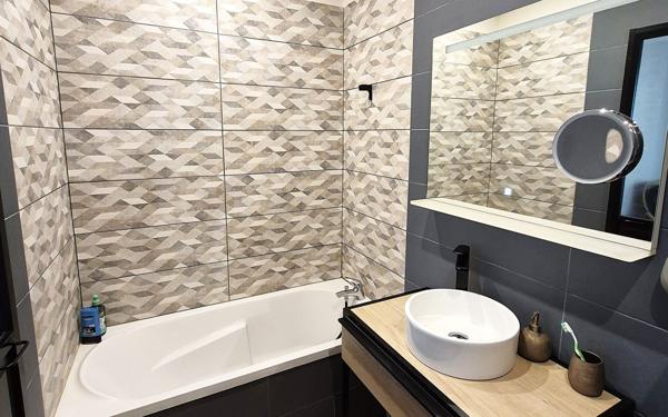 Appartement à vendre    4 pièces • 101 m2 Brie-Comte-Robert