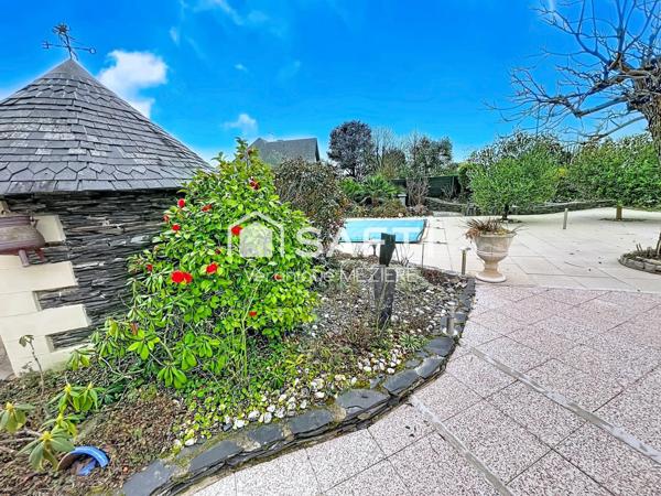 ANDARD, SUPERBE LONGERE DE CARACTERE de 258 m² avec 3 logements en location dans un bâtiment annexe