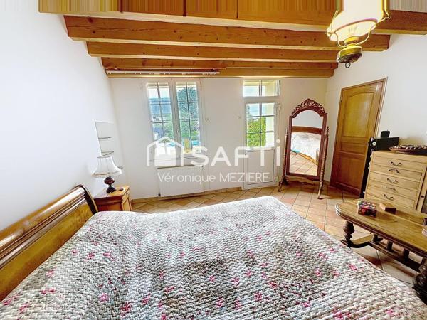 ANDARD, SUPERBE LONGERE DE CARACTERE de 258 m² avec 3 logements en location dans un bâtiment annexe