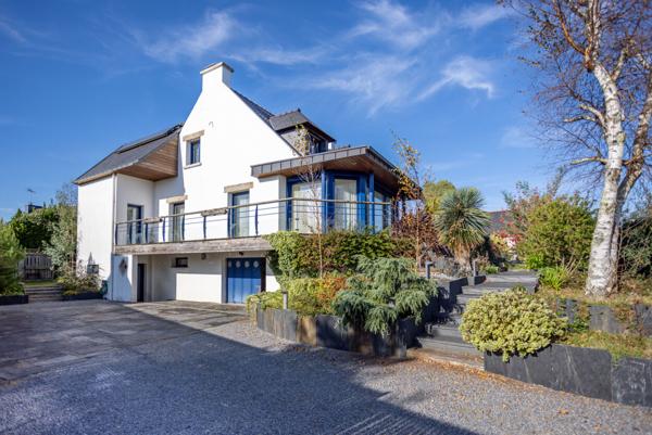 Propriété d'exception à Muzillac ! Élégance, volumes et prestations haut de gamme