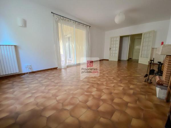 A VENDRE BARBENTANE, MAISON R+1,  SH 137M², 5 CHAMBRES, JARDIN