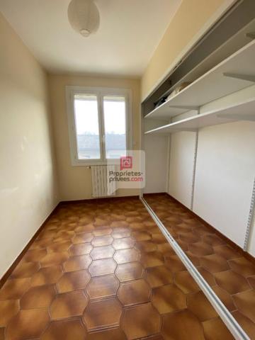 A VENDRE BARBENTANE, MAISON R+1,  SH 137M², 5 CHAMBRES, JARDIN