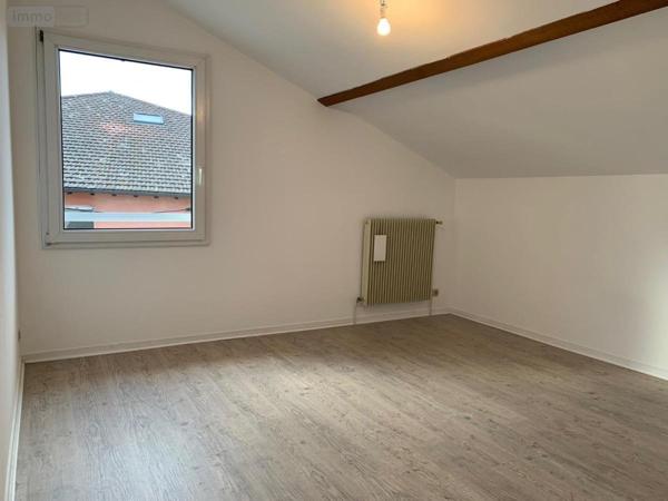 Appartement à louer à Confrançon dans l'Ain (01310), ref : 01065-L386