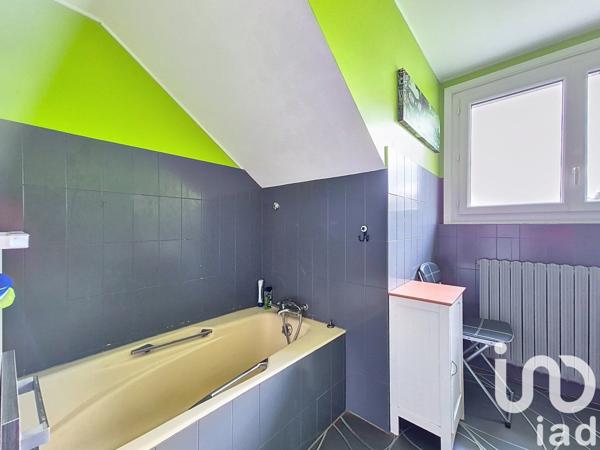 Maison à vendre 10 pièces 240 m² Le Puy-en-Velay