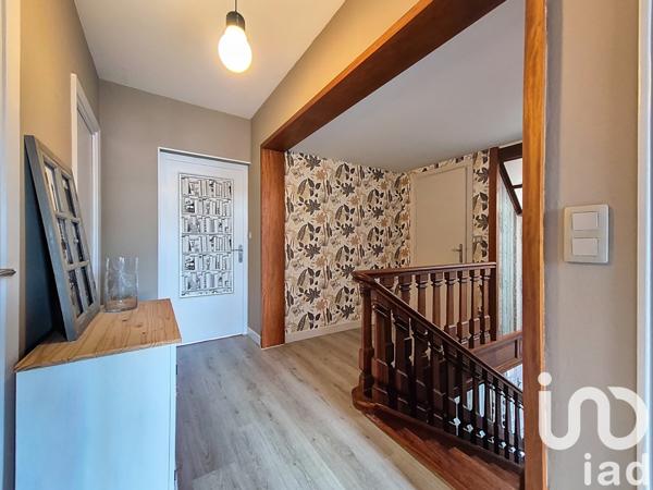 Maison à vendre 10 pièces 240 m² Le Puy-en-Velay