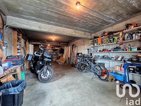 Maison à vendre 10 pièces 240 m² Le Puy-en-Velay