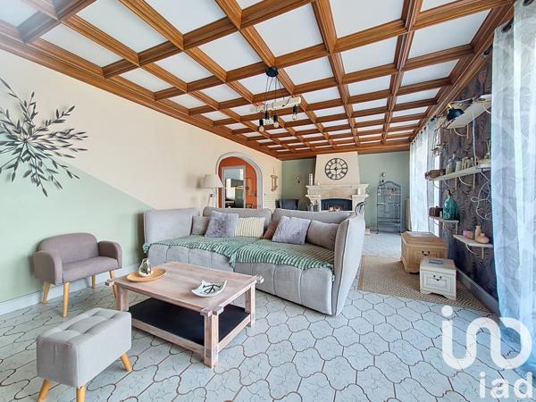 Maison à vendre 10 pièces 240 m² Le Puy-en-Velay
