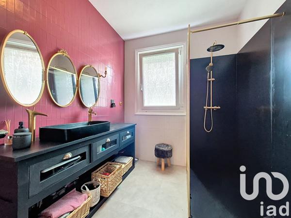 Maison à vendre 10 pièces 240 m² Le Puy-en-Velay