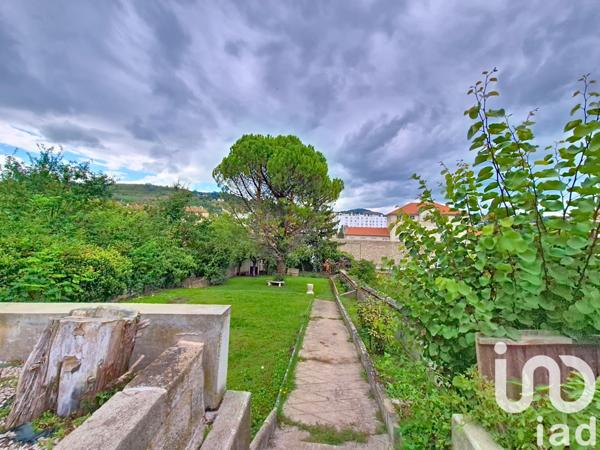Maison à vendre 10 pièces 240 m² Le Puy-en-Velay