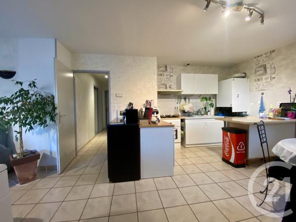 Immeuble à vendre  161,39 m2 CHAILLAC SUR VIENNE - 87
