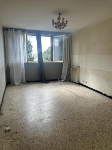 Appartement T3 situé dans une résidence à Marseille