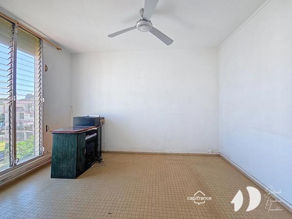 Appartement F5, possibilité d'une 4ème chambre, lumineux avec vue dégagée – Dugazon (La GUP)