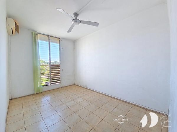 Appartement F5, possibilité d'une 4ème chambre, lumineux avec vue dégagée – Dugazon (La GUP)