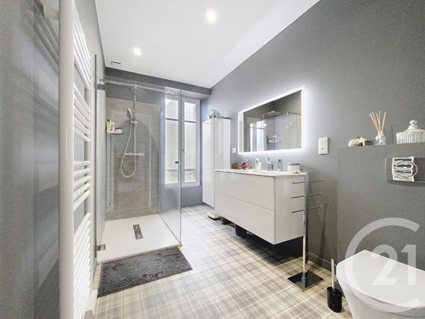 Maison à vendre  4 pièces - 105 m2 ROCHEFORT - 17