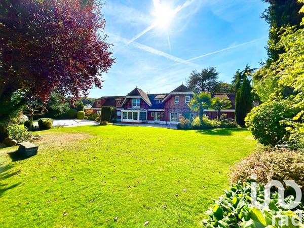 Maison à vendre 9 pièces 313 m² Saint-Fargeau-Ponthierry