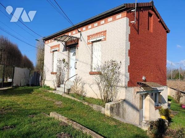 Maison à Vendre à Souppes-sur-Loing (77460) en Seine-et-Marne (77)

Charmante maison d'enviro...