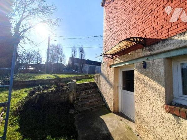 Maison à Vendre à Souppes-sur-Loing (77460) en Seine-et-Marne (77)

Charmante maison d'enviro...