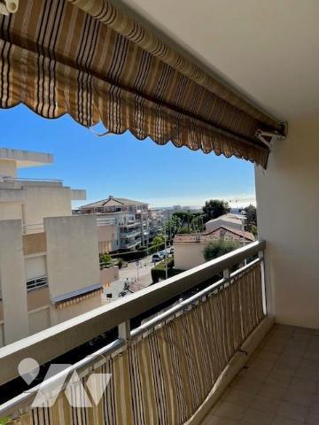 Deux pièces a voir absolument