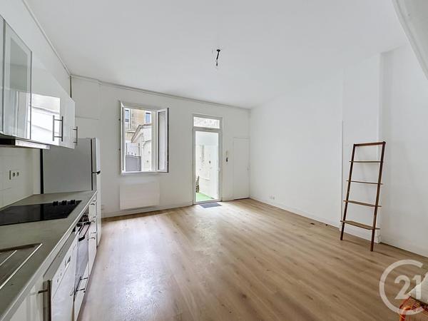 Maison à vendre  3 pièces - 74 m 2   BORDEAUX  - 33