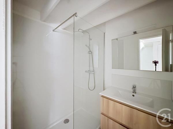 Maison à vendre  3 pièces - 74 m 2   BORDEAUX  - 33