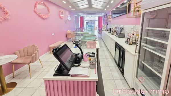 Commerce à vendre 7 pièces de 205 m²