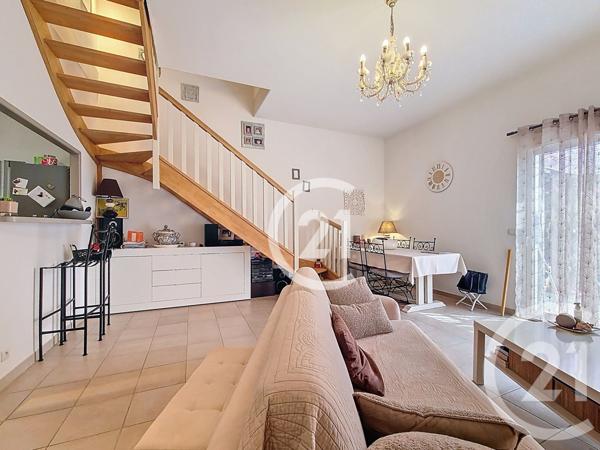 Maison à vendre  4 pièces - 72,64 m2 ARLES - 13