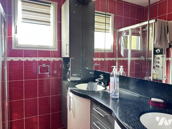A VENDRE ST AVE (56) PROCHE BOURG