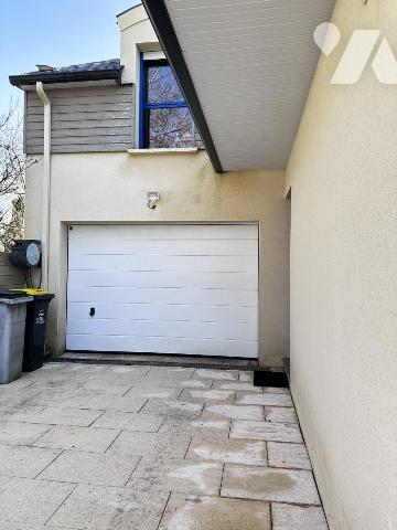 A VENDRE ST AVE (56) PROCHE BOURG
