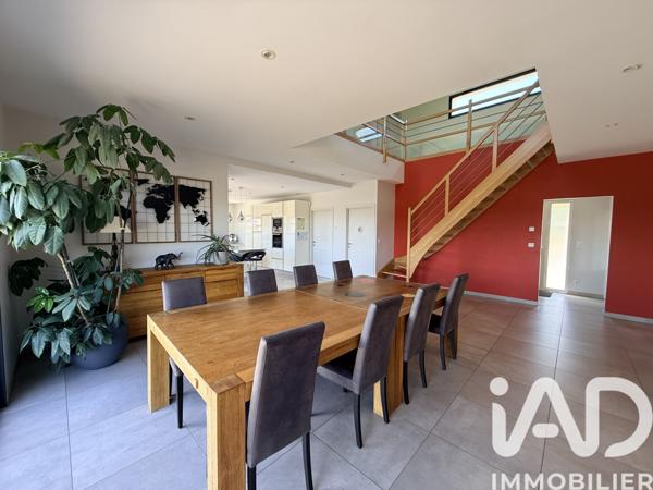 Maison à vendre 5 pièces 215 m² Vouneuil-sur-Vienne