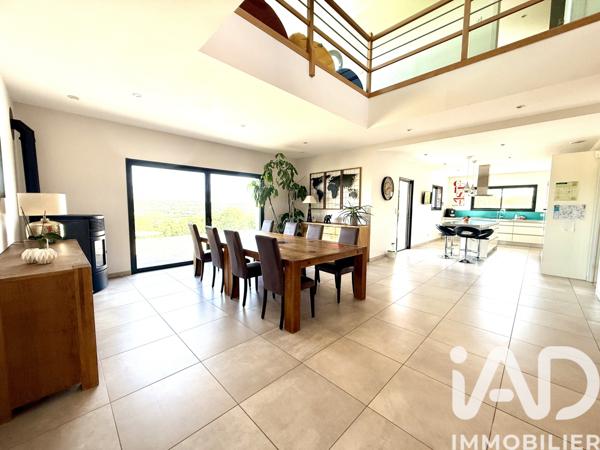 Maison à vendre 5 pièces 215 m² Vouneuil-sur-Vienne