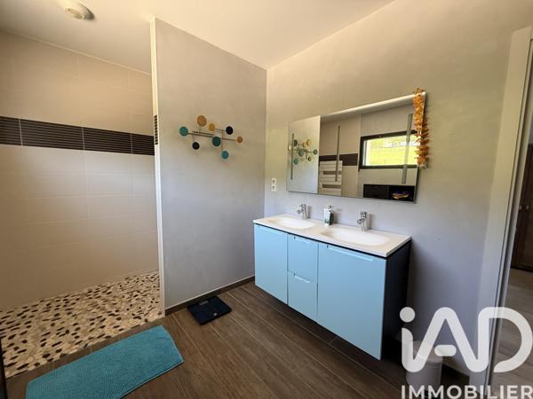 Maison à vendre 5 pièces 215 m² Vouneuil-sur-Vienne