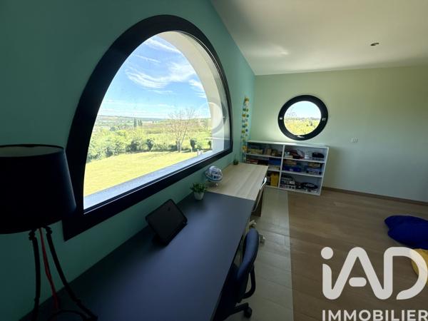 Maison à vendre 5 pièces 215 m² Vouneuil-sur-Vienne