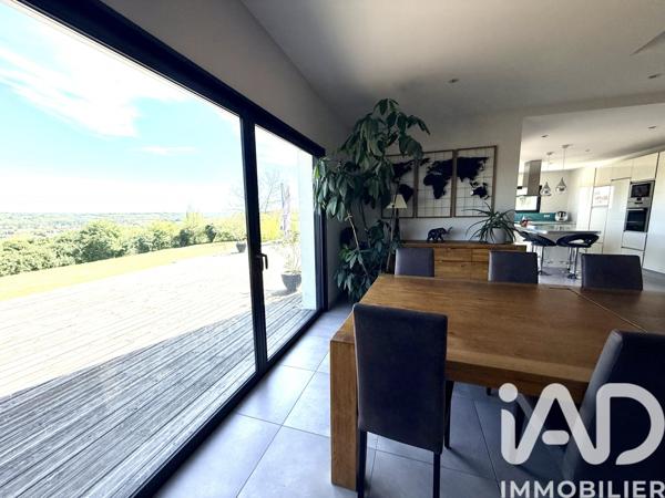 Maison à vendre 5 pièces 215 m² Vouneuil-sur-Vienne