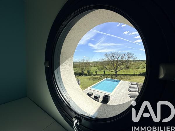 Maison à vendre 5 pièces 215 m² Vouneuil-sur-Vienne