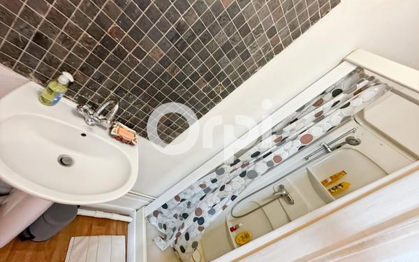 Maison à vendre    2 pièces • 48,92 m2 Vétheuil