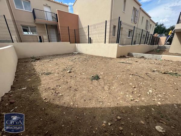 Maison à louer 4 pièces 80.6m² Bédarrides (84370)
