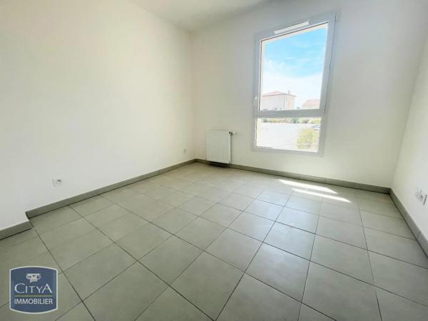 Maison à louer 4 pièces 80.6m² Bédarrides (84370)