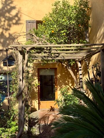 Nouveauté en Co-Exclusivité Maison  Grasse 200 m2